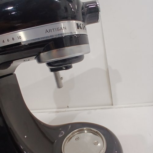 KITCHENAID ARTISAN SERIES TILT-HEAD STAND MIXER - 5QT. BOWL - ONYX BLACK (MODEL: KSM150PSOB) image 2