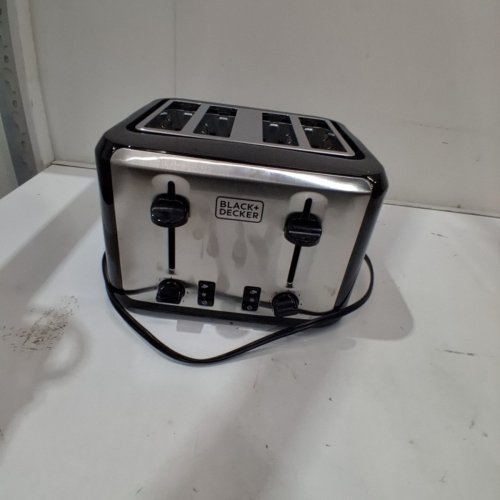 BLACK+DECKER 4-SLICE TOASTER - BLACK/SILVER - (MODEL:TR7847-1BDC) image 3