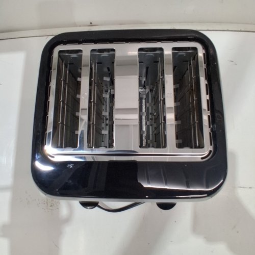 BLACK+DECKER 4-SLICE TOASTER - BLACK/SILVER - (MODEL:TR7847-1BDC) image 4