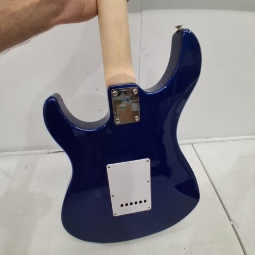 YAMAHA PACIFICA SERIES 6-STRING ELECTRIC GUITAR - RIGHT HANDED - DARK METALLIC BLUE (MODEL: PAC012) image 6