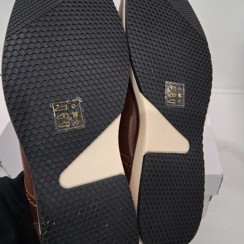 MENS ALDO CASUAL HYBRID DRESS SHOE - SIZE 9 - BROWN (STYLE : 1988328) image 3