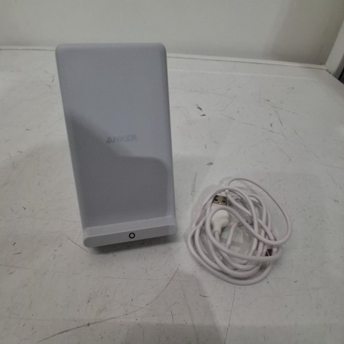 ANKER WIRELESS POWERWAVE CHARGER STAND - FOR IPHONE & SAMSUNG PHONES - BLACK (MODEL: A2524) image 2