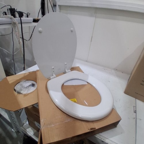 MAYFAIR PLASTIC DURABLE EASY CLEAN TOILET SEAT - ROUND - (WHITE) image 4