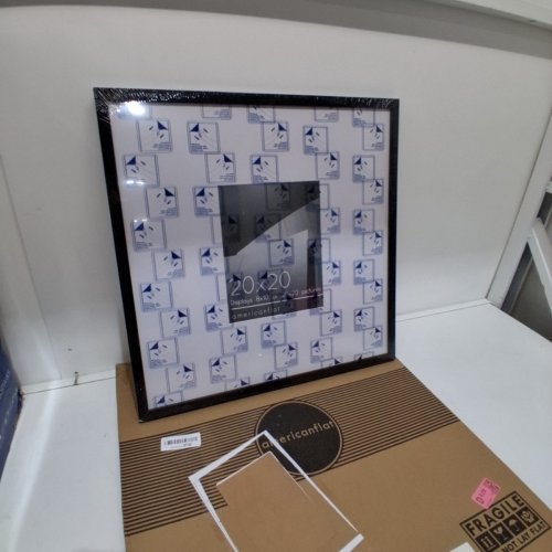 AMERICANFLAT PLEXIGLASS WALL MOUNTED PICTURE FRAME - 20" X 20" / 8" X 10" MATTED - BLACK image 2
