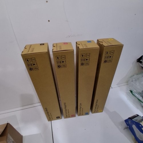 4PC VERSALINK C7000 STANDARD CAPACITY TONER CARTRIDGES - Y/M/C/B image 3