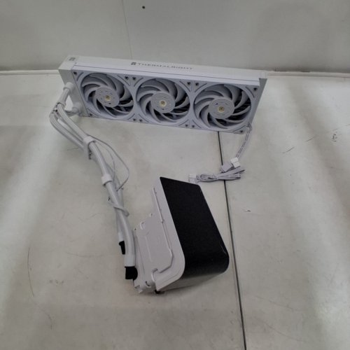 THERMALRIGHT WONDER VISION 360 UB ARGB WHITE CPU WATER COOLER WITH 6.6" CURVED SCREEN WITH 2400 X 1080 RESOLUTION - WHITE (MODEL: WONDER VISION 360 UB ARGB WHITE) image 2