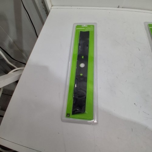 GREENWORKS 17" DURABLE REPLACMENT LAWN MOWER BLADE image 2