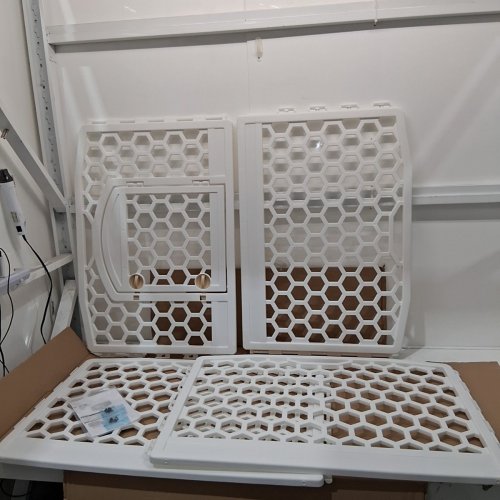 IRIS USA 4-PANEL PET PLAY PEN WITH GATE - 35" X 24" - WHITE (MODEL: CI-606E /CI-604E)) image 2