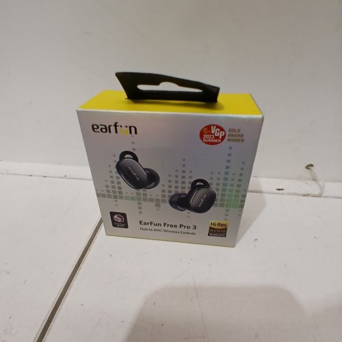 EARFUN FREE PRO 3 NOISE CANCELLING WIRELESS BLUETOOTH EARBUDS - BLACK (MODEL: TW500 image 3