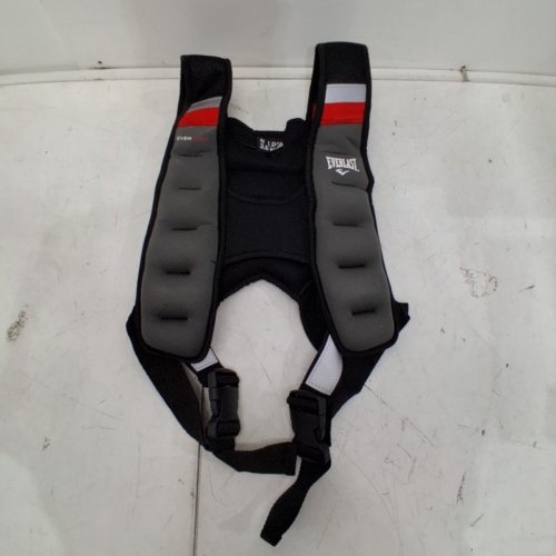 EVERLAST CORE WEIGHTED VEST - 6 LBS - BLACK/GRAY/RED (MODEL:ET6641RE) image 2