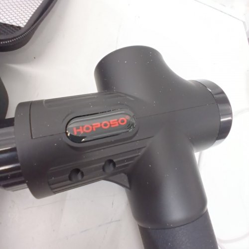 HOPOSO MASSAGE GUN DEEP TISSUE PERCUSSION MASSAGER 30 SPEED LEVEL - 8 MASSAGE HEADS- 4800RPM MAX -BLACK (MODEL: YL-MG001) image 4