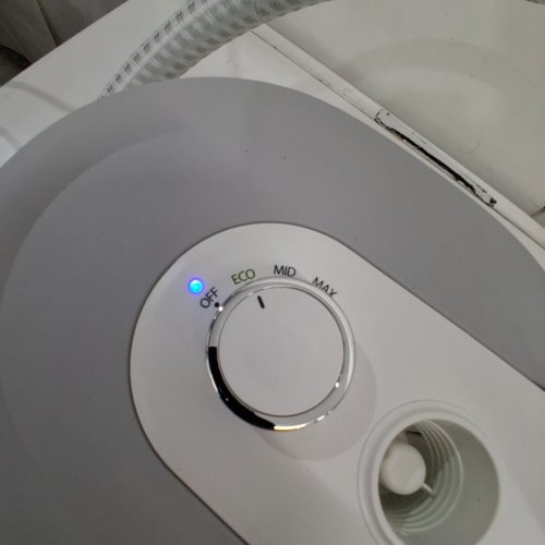 ROWENTA STEAMER FOR CLOTHES WITH IRONING BOARD - 47 OZ. - 1800W - WHITE/GREY (MODEL: IS3250U1) image 2