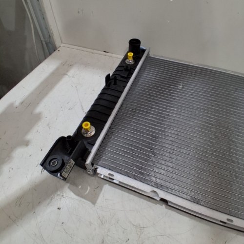 GM GENUINE PARTS AUTOMOTIVE RADIATOR FOR 2002 - 2014 ESCALADE - SILVER (MODEL: 22840116) image 3