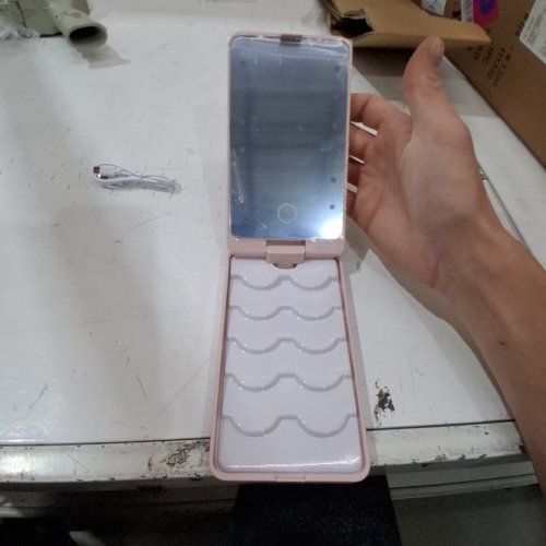 LED PORTABLE COSMETIC MIRROR - PINK image 5