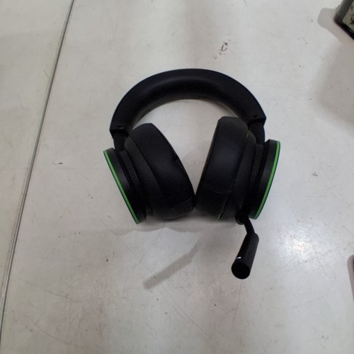 MICROSOFT XBOX WIRELESS HEADSET WITH BLUETOOTH BLACK/GREEN image 3