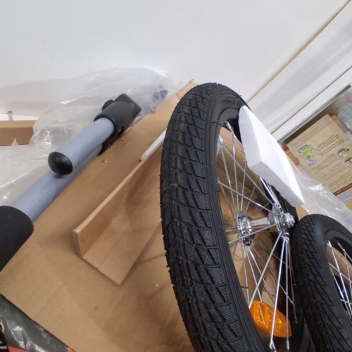 PET 2-IN-1 PUSH/TOW BIKE TRAILER - 66 LBS MAX - ORANGE/GREY image 4