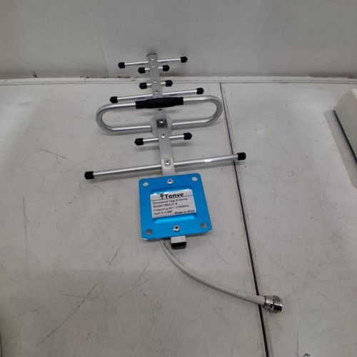 TONVE CELL PHONE SIGNAL BOOSTER - BOOST UP TO 5,000 SQ.FT - WHITE image 4