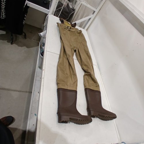 WHITE RIVER FLY SHOP MEN'S THREE FORKS FELT SOLE CHEST WADERS - SIZE 9 REGULAR - BEIGE image 2