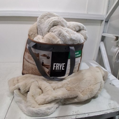 3PC FRYE FAUX FUR COMFORTER SET - KING - CREAM (MODEL: 1796287) image 2
