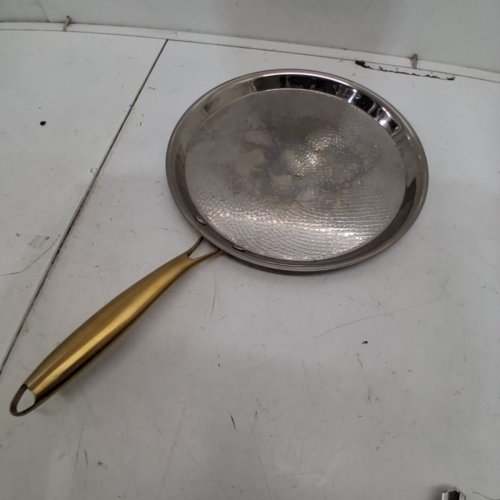 ROUND GRIDDLE FRYING PAN - 11.5" - SILVER WITH GOLD-TONE HANDLE image 2