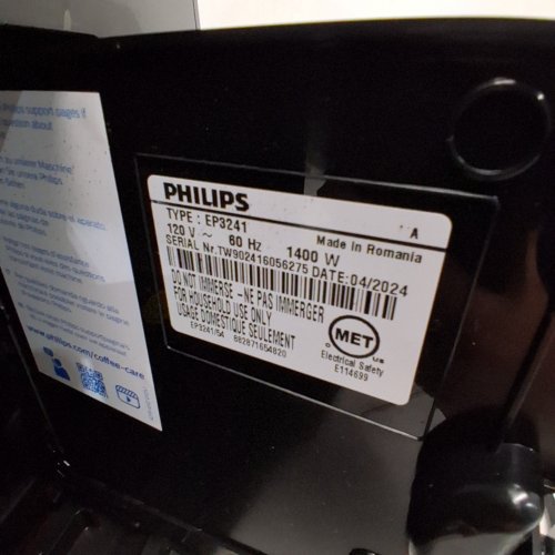 PHILIPS 3200 SERIES LATTEGO FULLY AUTOMATIC ESPRESSO MACHINE WITH BUILT-IN GRINDER & MILK FROTHER - BLACK (MODEL: EP3241/54) image 7