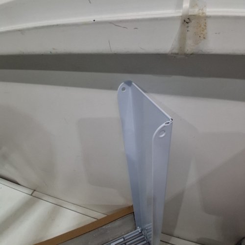 STAINLESS STEEL RETRACTABLE WALL MOUNTED CLOTHES LAUNDRY DRYING RACK - 31.5" - WHITE image 4