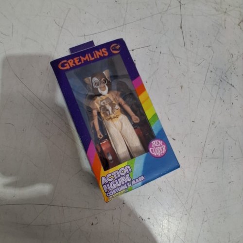 NECA BEN COOPER GREMLINS GIZM COSTUMED ACTION FIGURE - 6" - MULTICOLOURED (STYLE : 634482415009) image 2