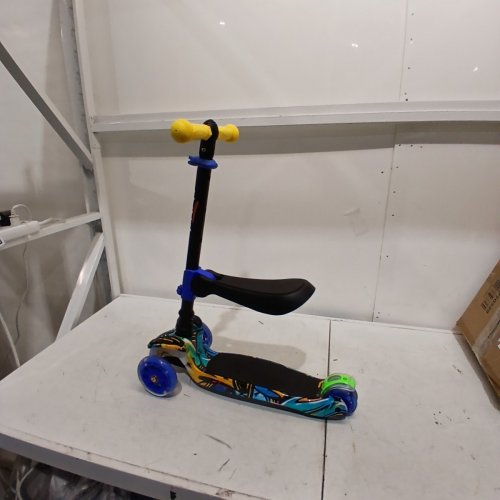 HURTLE SCOOTKID 3-WHEELED 2-IN-1 SIT & STAND CHILDREN'S SCOOTER WITH FLIP OUT SEAT - HURLEZ BLUE image 3