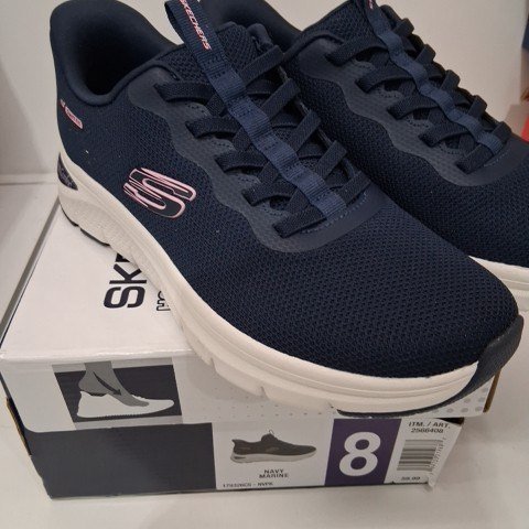 WOMEN'S SKECHERS HANDS FREE SWIFT FIT SLIP ON SNEAKERS - 8 - NAVY BLUE (STYLE: 179326CS / 2566408) image 2