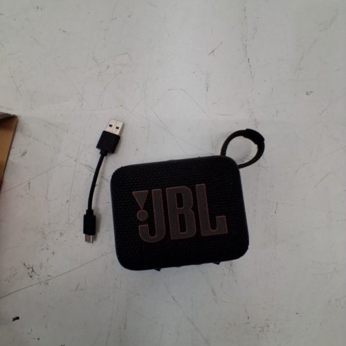 JBL GO 4 - ULTRA-PORTABLE, WATERPROOF AND DUSTPROOF BLUETOOTH SPEAKER - BLACK (MODEL: JBLGO4BLK) image 5