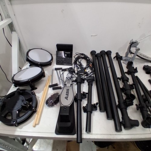 8PC ALESIS NITRO BLUETOOTH MAX DRUM KIT WITH QUIET MESH PADS - BLACK (MODEL: NITROMAXKITXUS) image 4