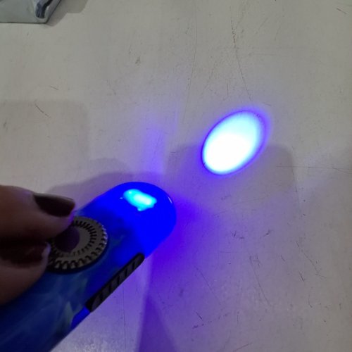 CAT PET LASER POINTER TOY WITH FLASHLIGHT AND SPINNER - BLUE/MULTIPLE PATTERNS (MODEL: TBEEK9129) image 2