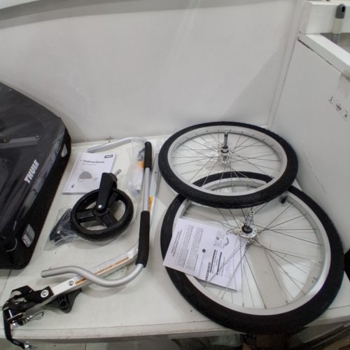 THULE COASTER XT 2-SEAT BICYCLE STROLLER AND TRAILER - BLACK (MODEL: ‎10101810) image 4