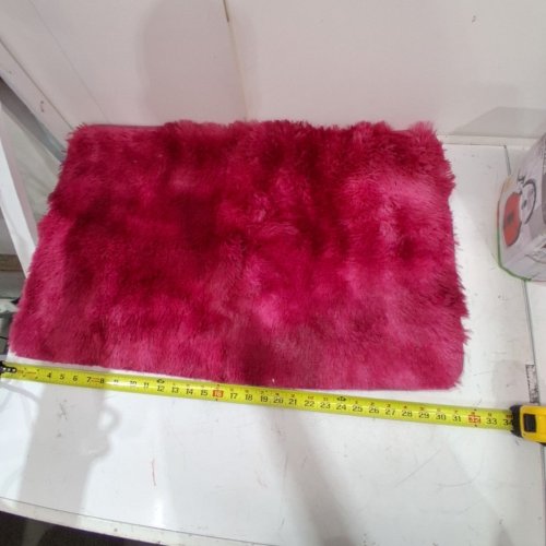 SHAG RUG - 33" X 20" - PINK image 3