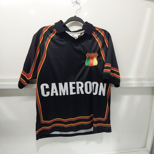 TOUTLEQUARTIER CAMEROON JERSEY WITH ARTIST SIGNED BOX - MEDIUM - BLACK image 2