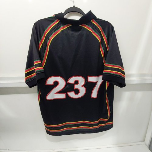 TOUTLEQUARTIER CAMEROON JERSEY WITH ARTIST SIGNED BOX - MEDIUM - BLACK image 3
