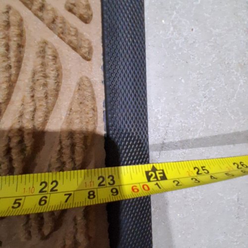 LEAF PATTERN DOOR WELCOME/ ENTRYWAY MAT - 24" X 36" - TAN AND BLACK image 3