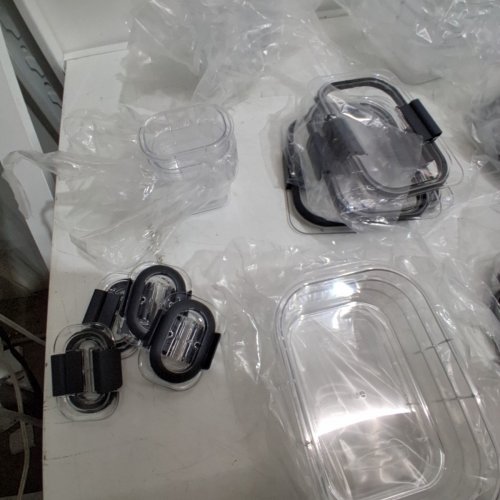 44PC RUBBERMAID BRILLIANCE FOOD STORAGE CONTAINERS WITH LIDS - CLEAR (MODEL: 2108389) image 4