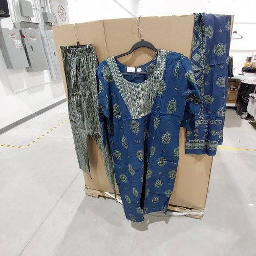 3PC TRADITIONAL GERUA PRINTED SET WITH TROUSER AND DUPATTA - XXL - BLUE/GREEN image 2
