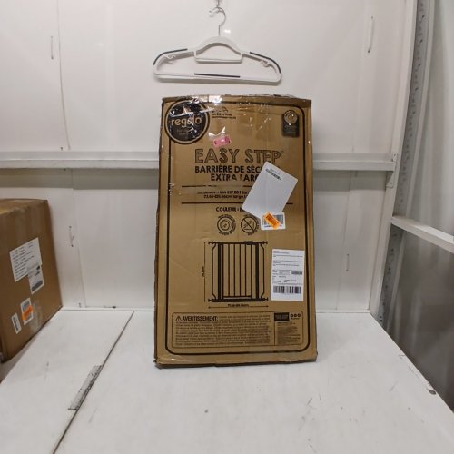 REGALO EASY STEP EXTRA WIDE METAL SAFETY GATE - 30" X 29" - WHITE (MODEL: 1164EWDS) image 3