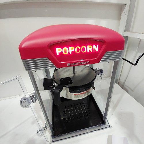 WESTBEND THEATER POPCORN MACHINE - 4QT - RED/SILVER (MODEL: PCWBTCRD13 ) image 2