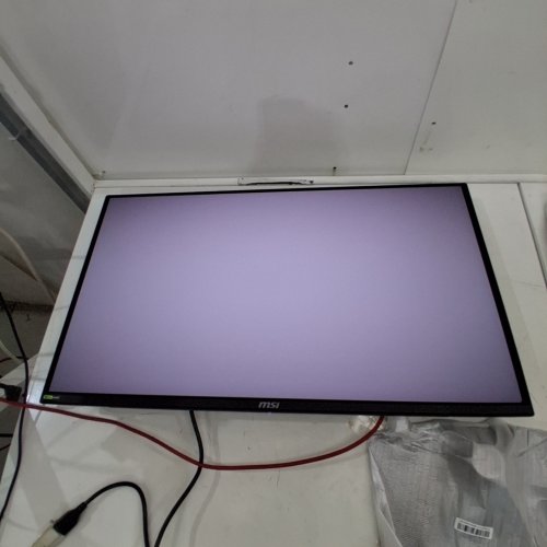 MSI MAG 322UP QD-OLED E16 GAMING MONITOR - 32", 4K UHD, 3840X2160 PANEL, 165HZ, 0.03MS, DISPLAYHDR TRUE BLACK 400 - BLACK (MODEL: 3DD2 / MAG 322UP) image 2