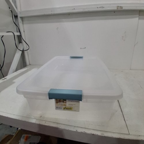 BRIGHTROOM LATCHING STORAGE BIN WITH LID - 32 QT - CLEAR/BLUE image 3