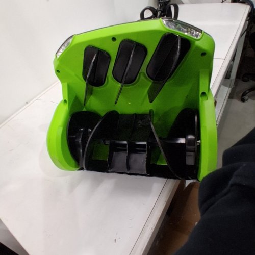 *TOOL ONLY* GREENWORKS CORDLESS SNOW SHOVEL - 80V - 12" - GREEN (MODEL: SS80L02) image 4