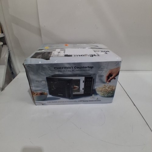 CHEFMAN COUNTERTOP MICROWAVE OVEN - 0.7 CU.FT. - BLACK (MODEL: RJ55-7-V2-CA) image 8