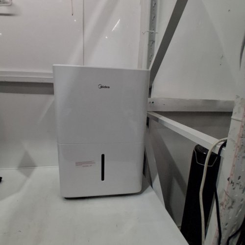 MIDEA ENERGY STAR CERTIFIED DEHUMIDIFIER WITH REUSABLE AIR FILTER AND APP CONTROL - 4,500 SQ.FT - 23.6L - WHITE (MODEL: MAD50C1AWS-A) image 3
