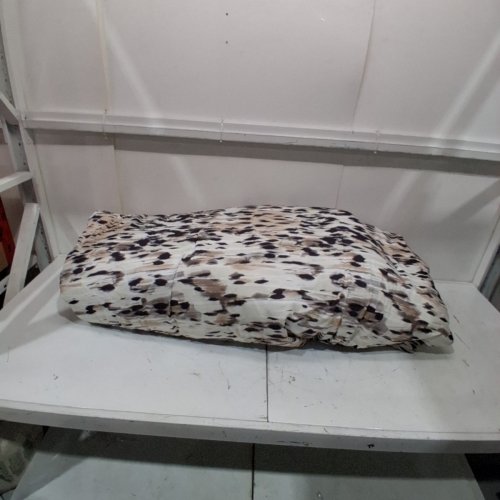 3PC KENNETH COLE PRINTED COMFORTER - 92" X 96" | FULL / QUEEN - BEIGE, BLACK AND WHITE image 7
