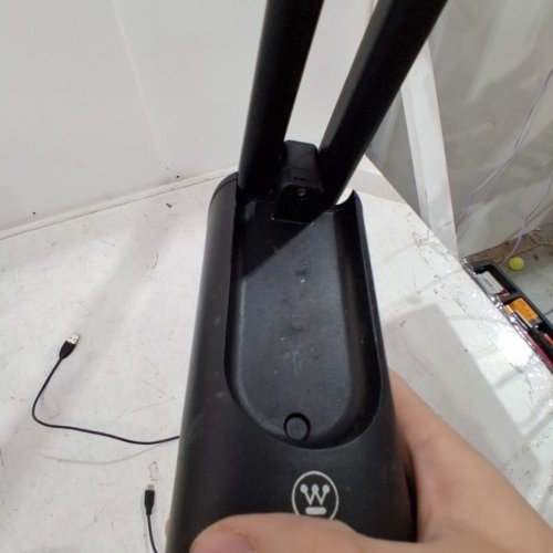 WESTINGHOUSE USB RECHARGEABLE WATER PUMP DISPENSER - 3.7 V - BLACK (MODEL: WWRP-138) image 4