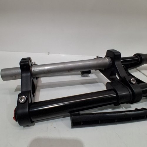 CDHPOWER BICYCLE AIR SUSPENSION DOUBLE SHOULDER 4" TIRE FORK WITH 1-1/8" HEADSET COMBO - 9MM QUICK RELEASE - BLACK/RED/SILVER image 3