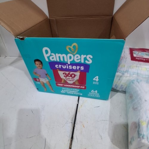 64PK SUPER PACK PAMPERS CRUISERS 360˚ FIT DISPOSABLE BABY DIAPERS WITH STRETCHY WAISTBAND - SIZE 4 image 3